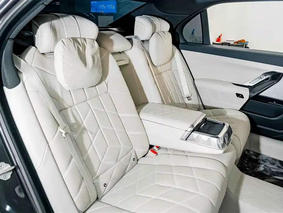 BMW i7 2023 2023 eDrive50L Premium Luxury Package