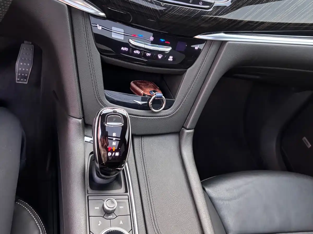 Cadillac XT6 2021 28T 6-Seater AWD Style фото 17