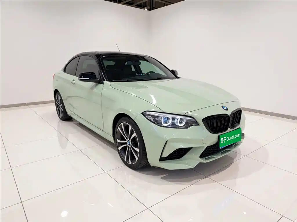 BMW 2 Series (Import) 2019 225i Sport Design Package фото 4
