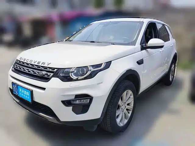 Land Rover Discovery Sport 2019 240PS SE Edition China V — фото 1