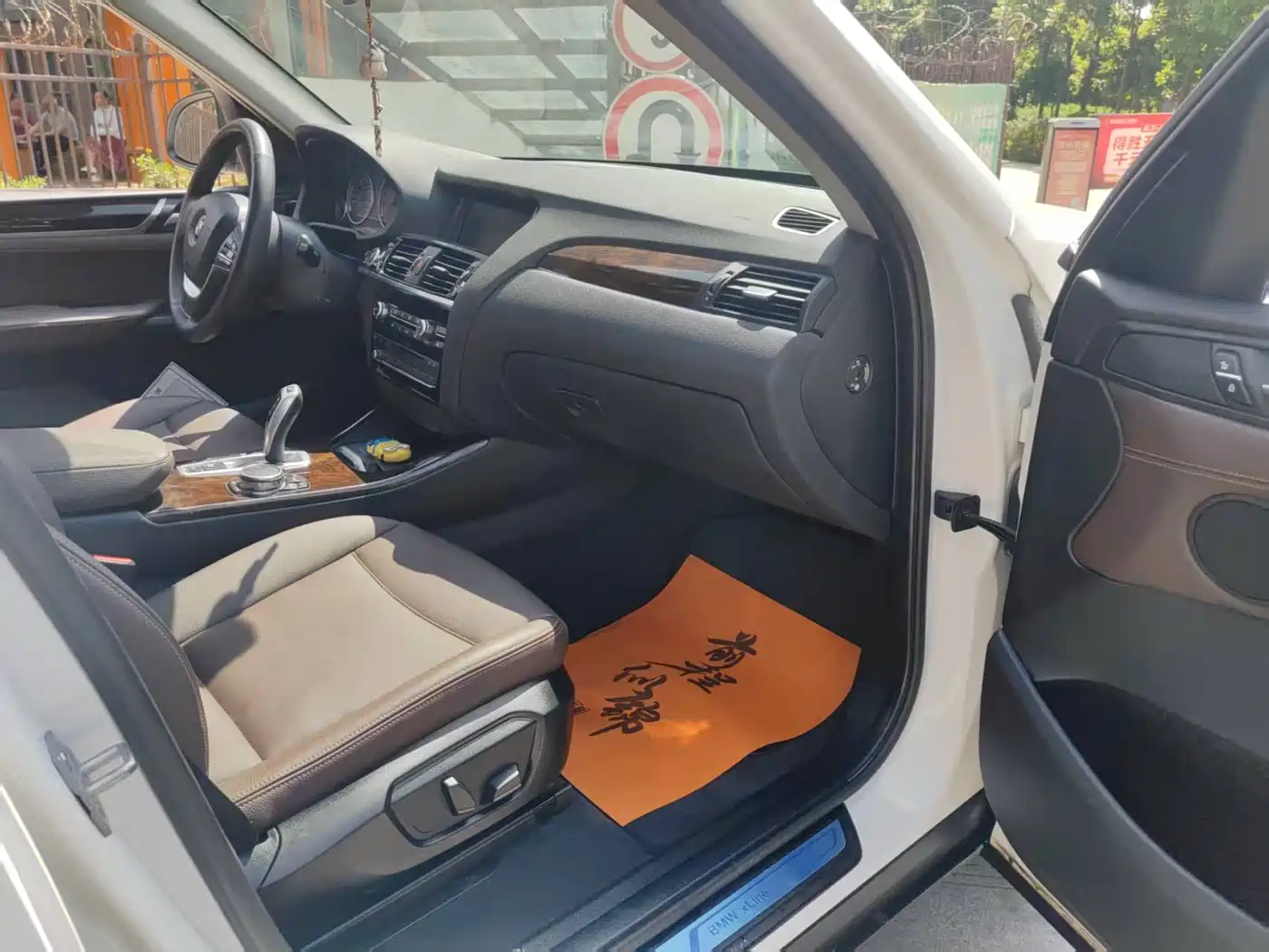 BMW X3 (Import) 2014 xDrive20i X Design Package фото 7