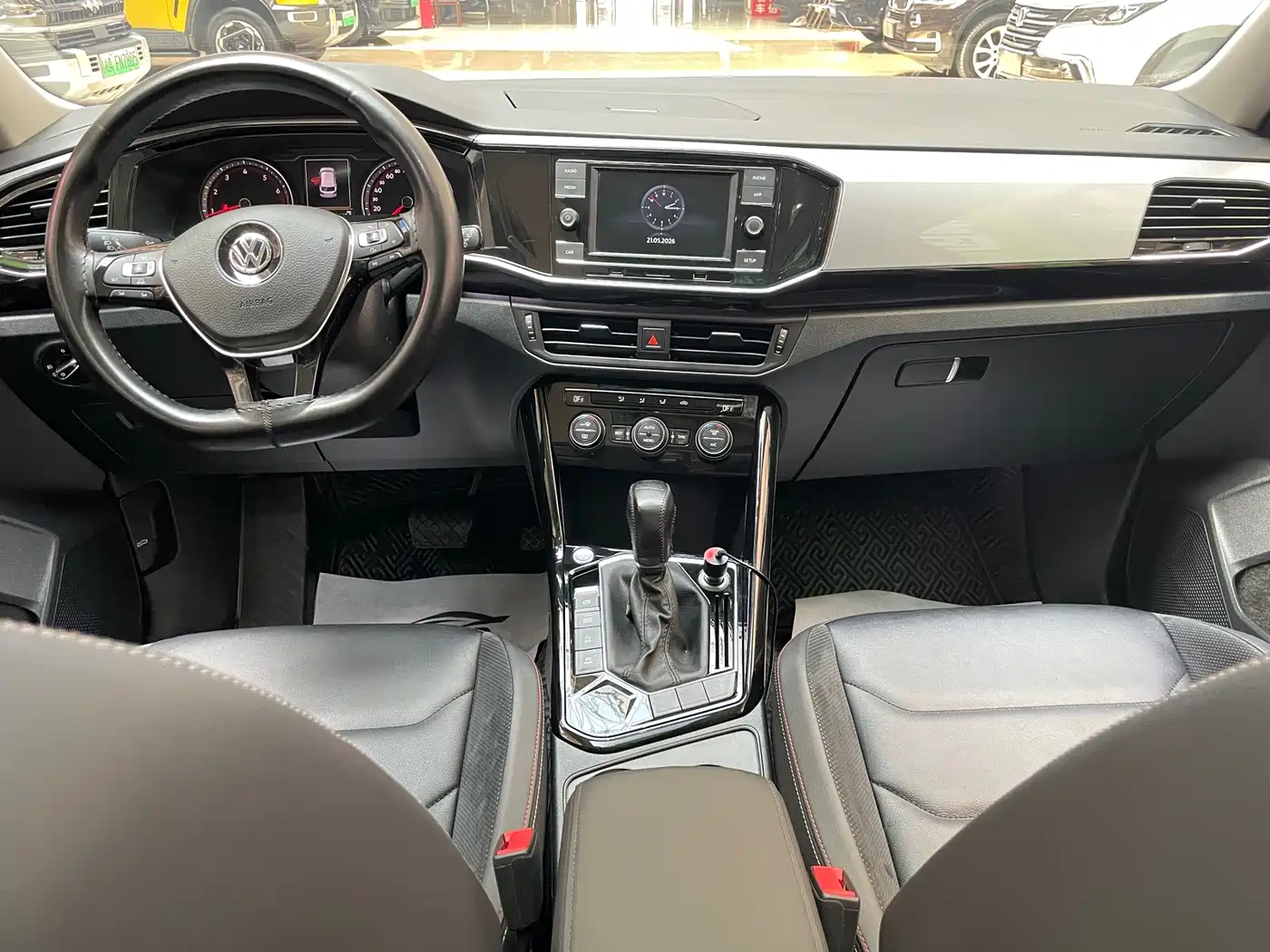 Volkswagen Tayron 2019 330TSI 2WD Luxury China VI фото 12