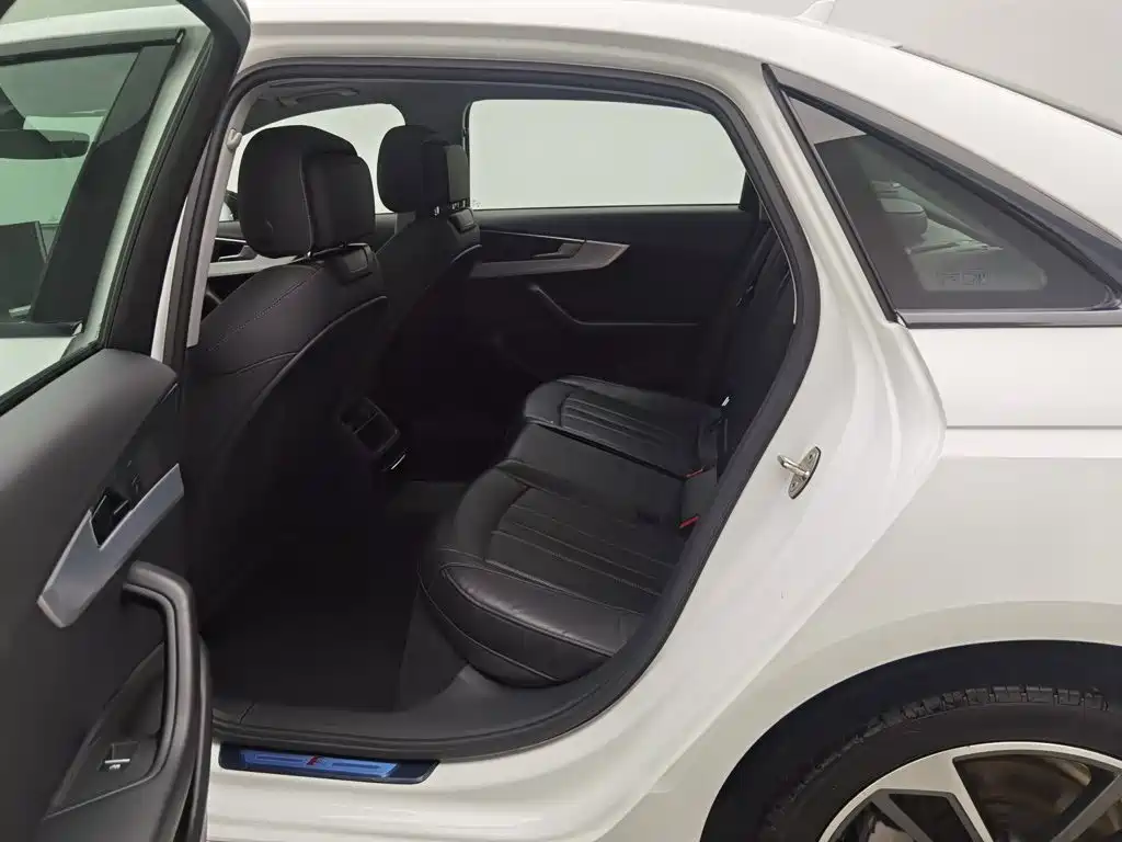 Audi A4L, миниатюра 15