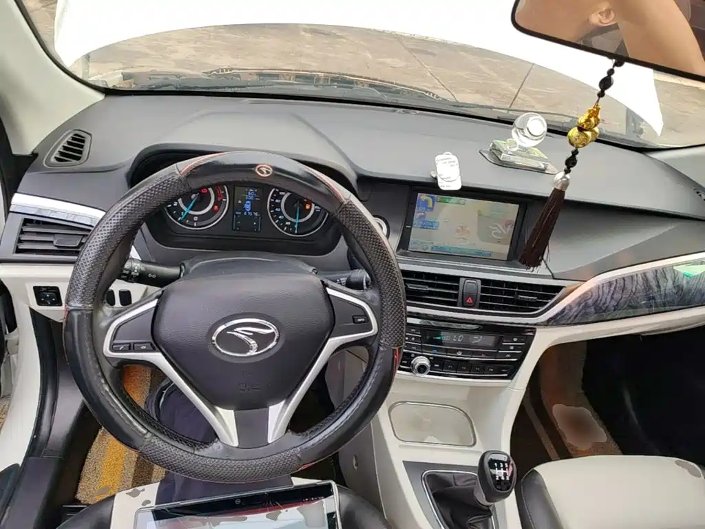 Soueast V5 Lingzhi 2019 2017 1.5L Manual Premium