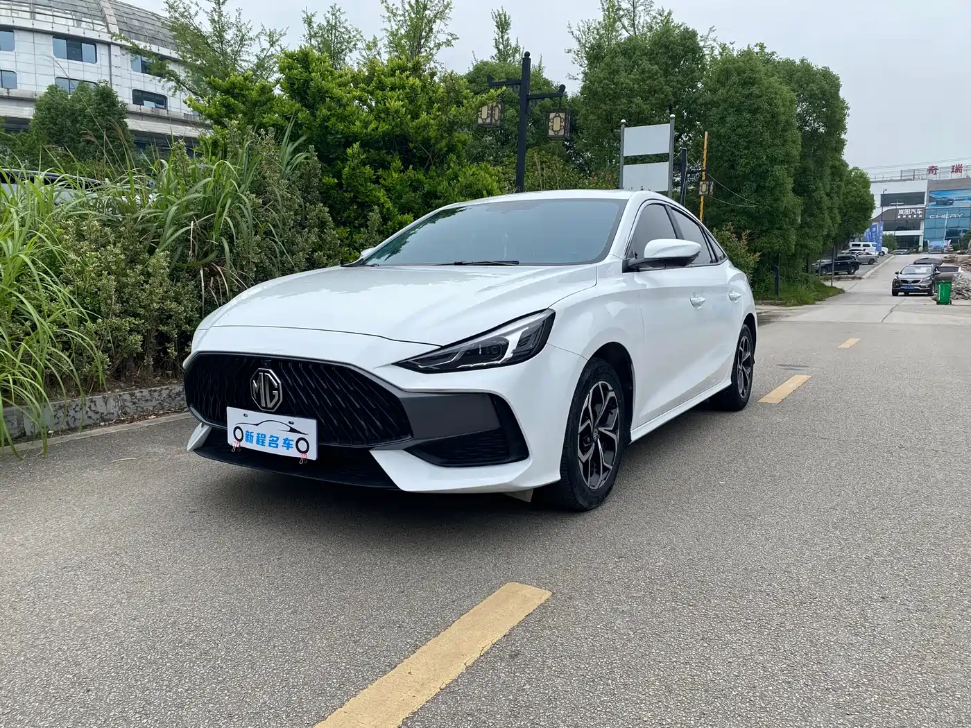 MG 5 2022 180DVVT CVT Youth Luxury Edition