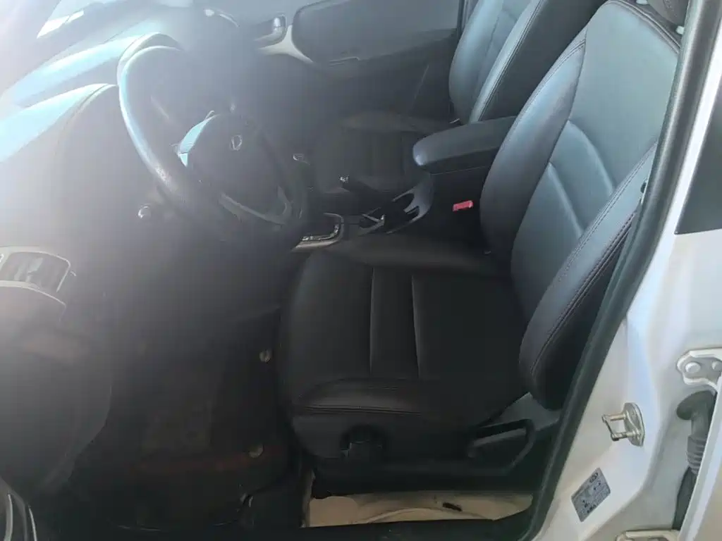 Chery Tiggo 3 2016 2015 1.6L Manual Zhi Shang Memorial Edition