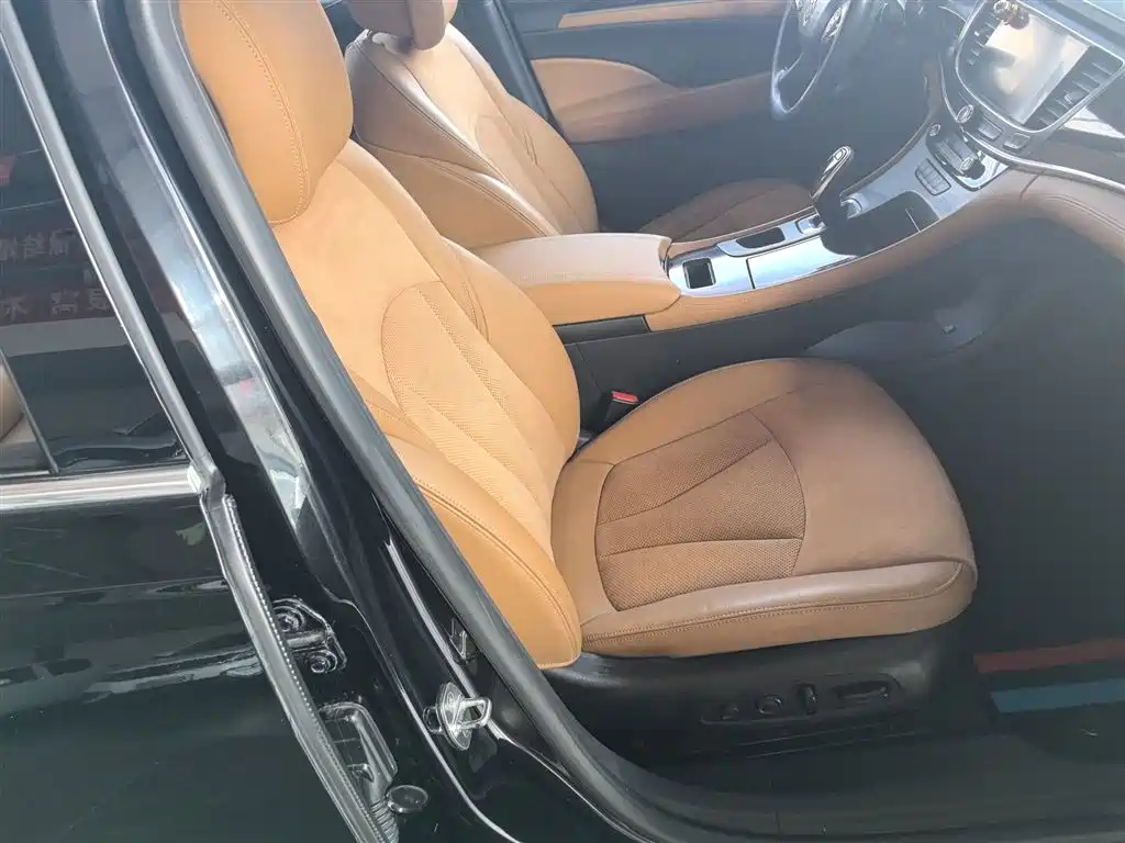 Buick LaCrosse 2016 20T Luxury фото 25