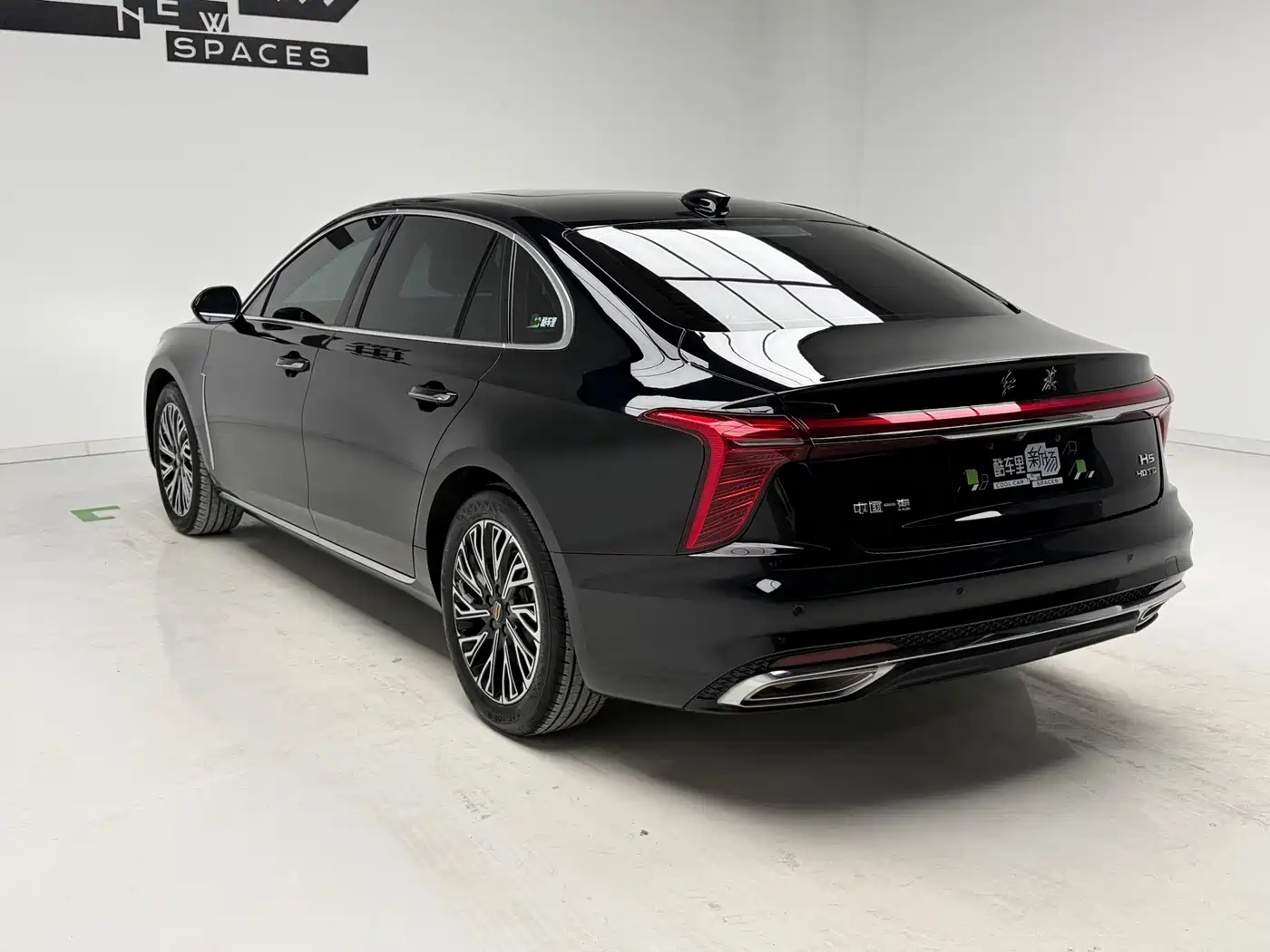 Hongqi H5 2024 2.0T Automatic Smart Connect Flag Smooth Edition фото 6