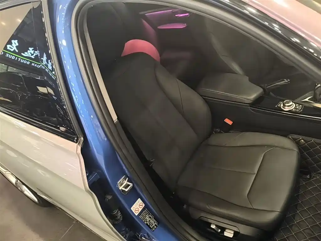 BMW 3 Series 2017 320Li M Sport фото 25