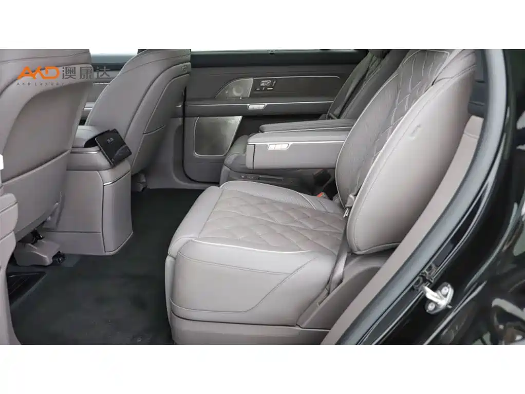 NIO ES8 2026 2025 Model 6-Seat Executive Luxury Edition