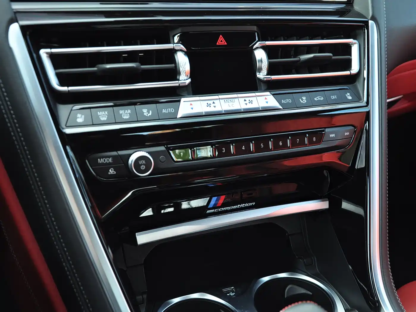 BMW M8 2019 M8 Coupe Thunder Edition фото 11