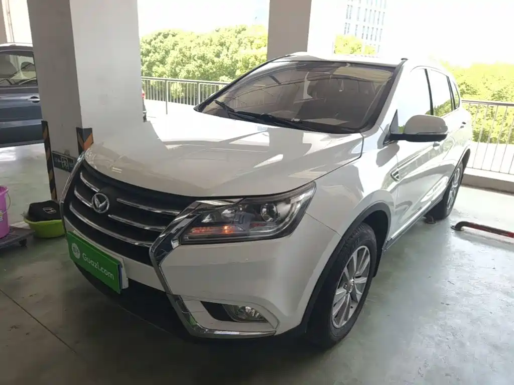BAIC Huansu S6 2016 2017 1.5T CVT Delight