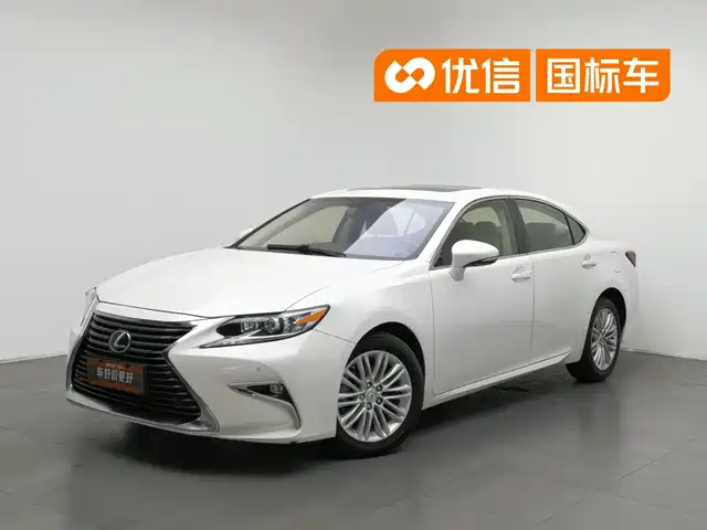 Lexus ES 2015 200 Elite Edition — фото 1