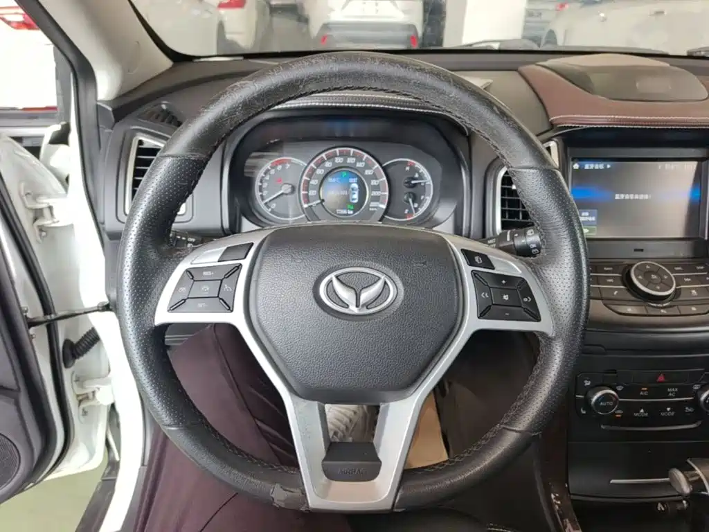 BAIC Huansu S6 2016 2017 1.5T CVT Delight