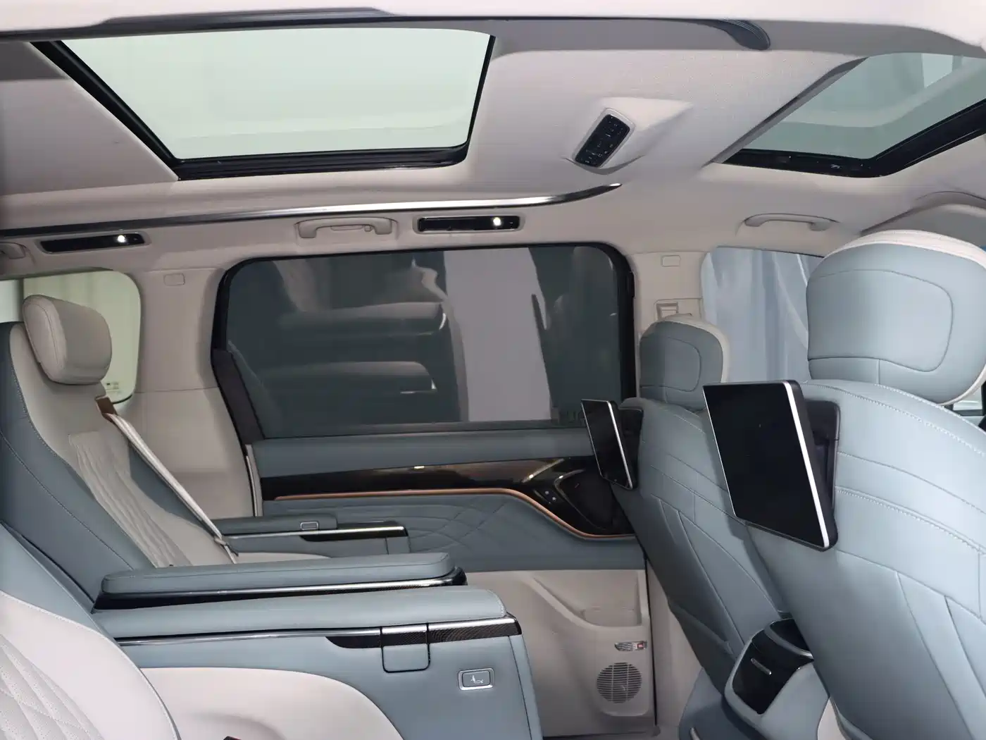 SAIC Maxus Maxus G90 2022 2022 2.0T Interstellar 7-seater