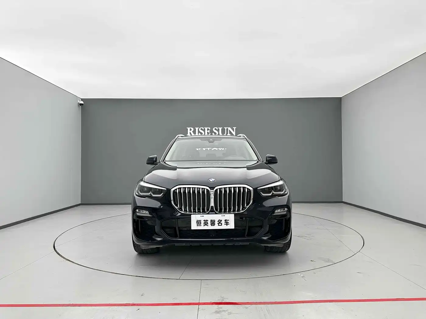 BMW X5 (Import) 2021 xDrive30i M Sport Package фото 2