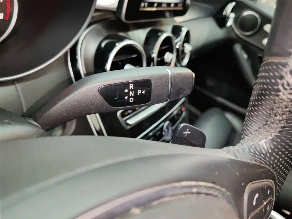 Mercedes-Benz C-Class 2015 Facelift C 200 L Sport фото 10