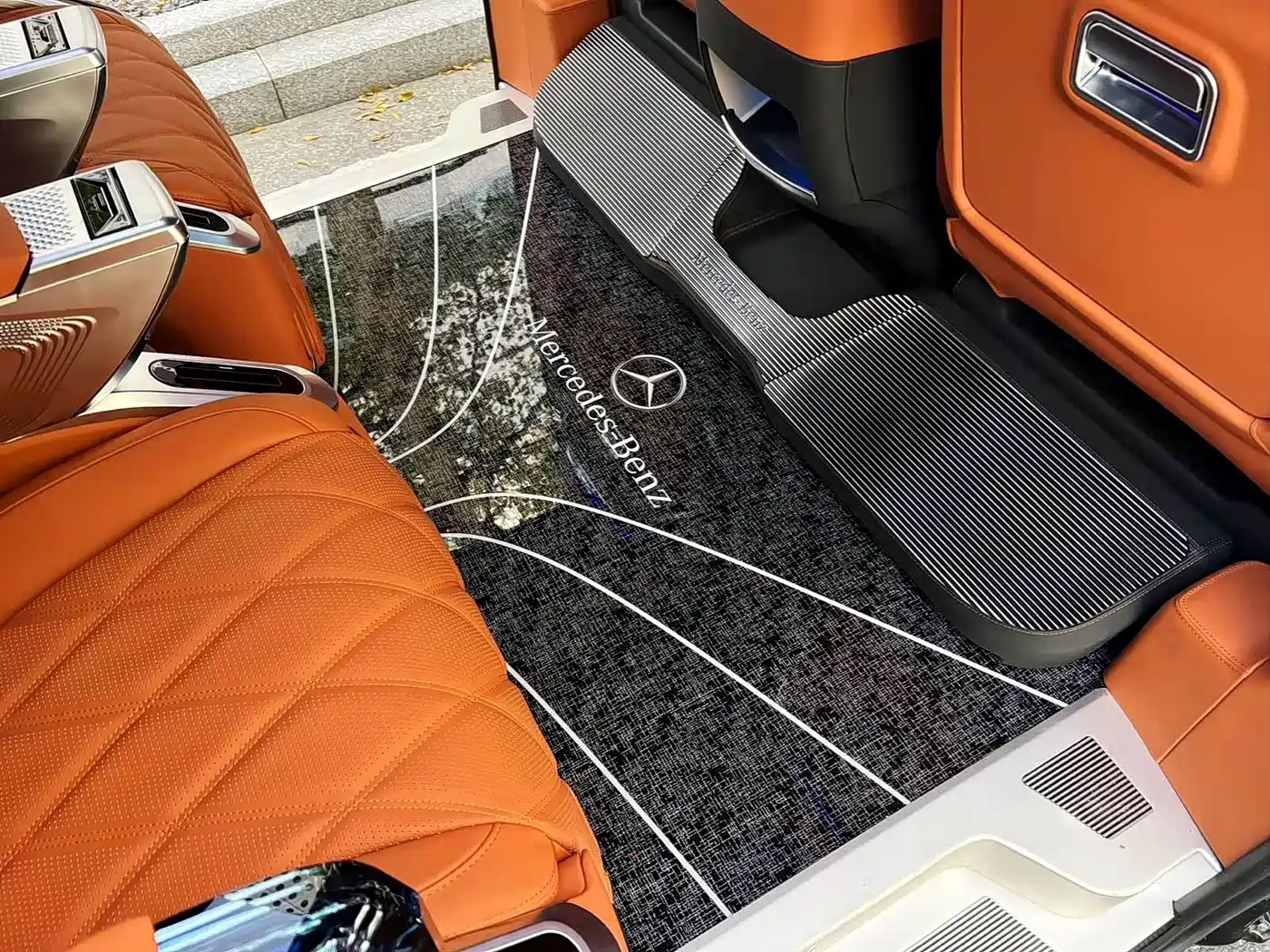 Mercedes-Benz Vito 2021 2.0T Business Edition 7-seater фото 6