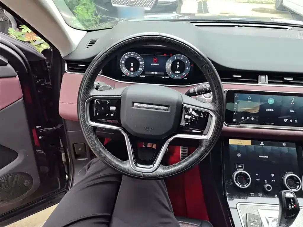 Land Rover Range Rover Evoque 2023 Range Rover Evoque L 249PS Luxury Edition фото 11