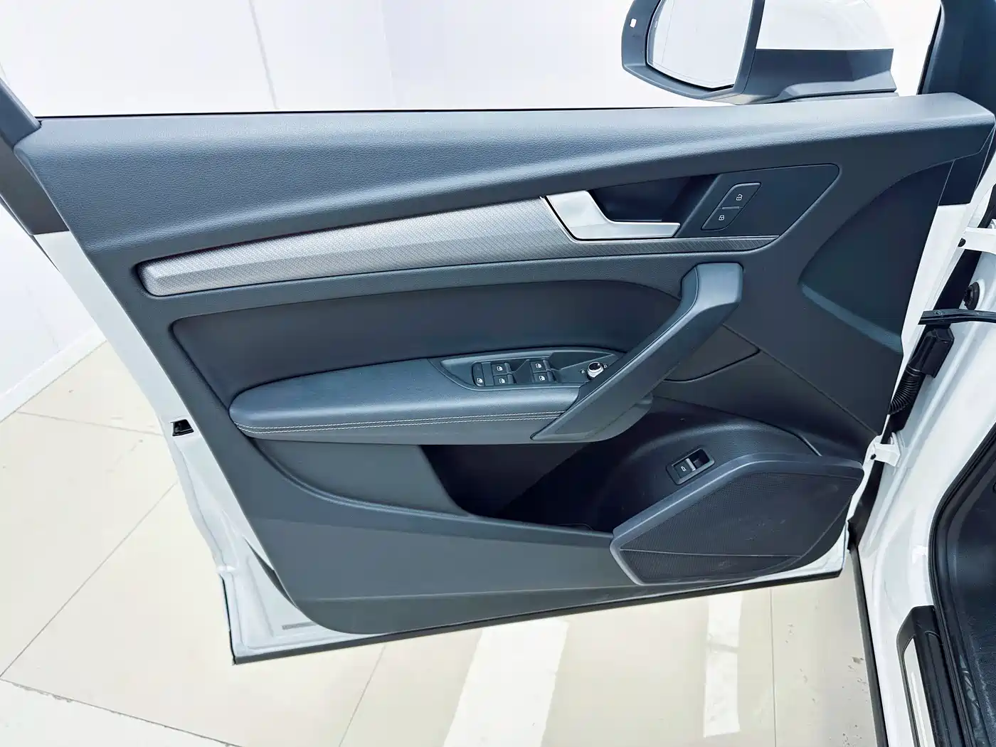 Audi Q5L 2022 40T Luxury Dynamic фото 18