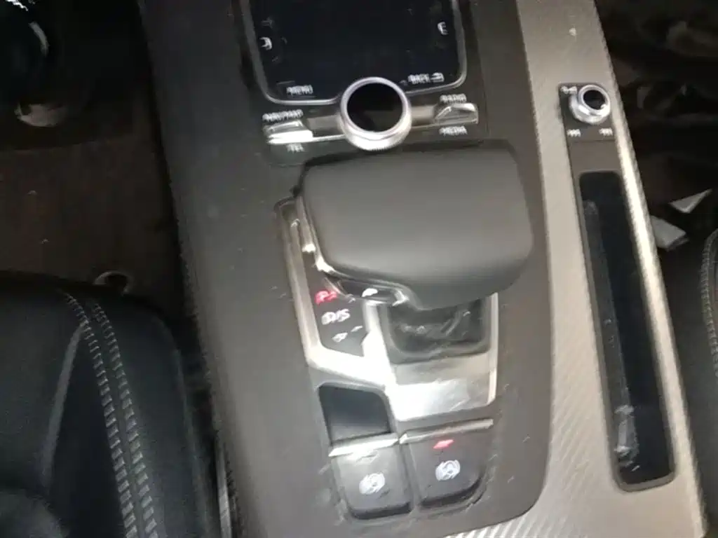 Audi Q5L 2020 45 TFSI Exclusive Fashion фото 21