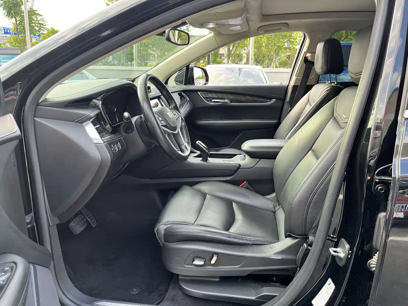 Cadillac XT5 2016 25T Luxury Model фото 5