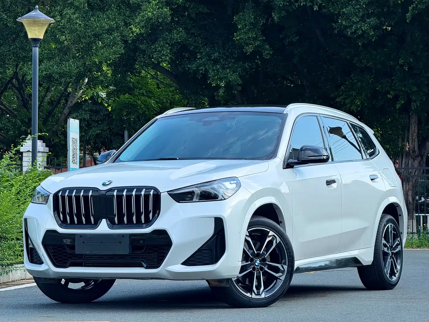 BMW X1 2023 sDrive25Li M Sport Package фото 3