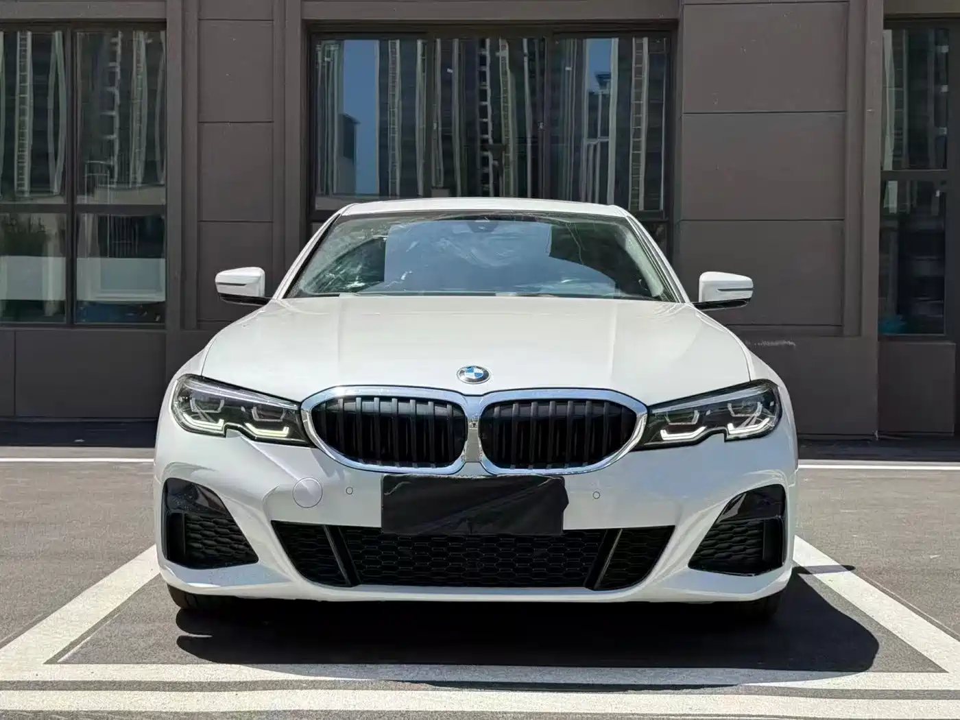 Фото 2 - BMW 3 Series