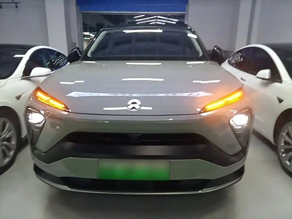 Фото 3 - NIO ES6