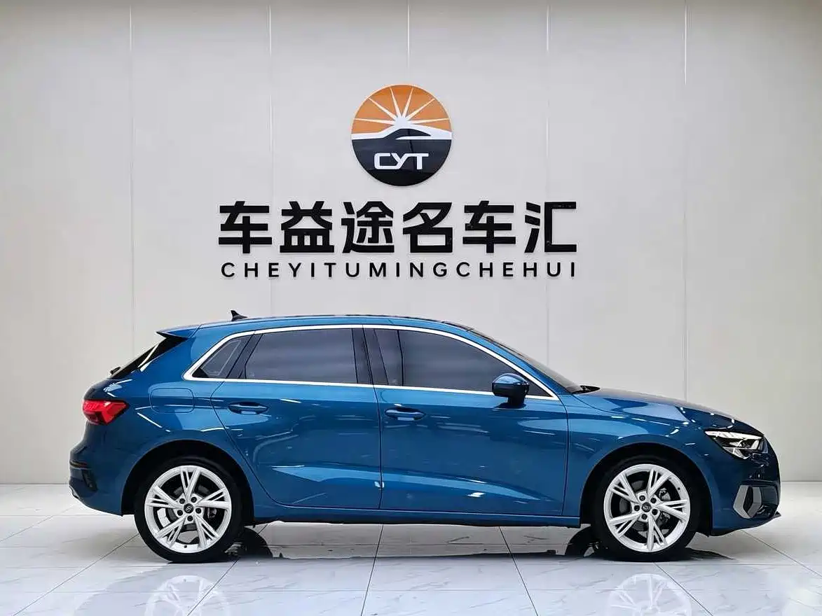 Фото 24 - Audi A3