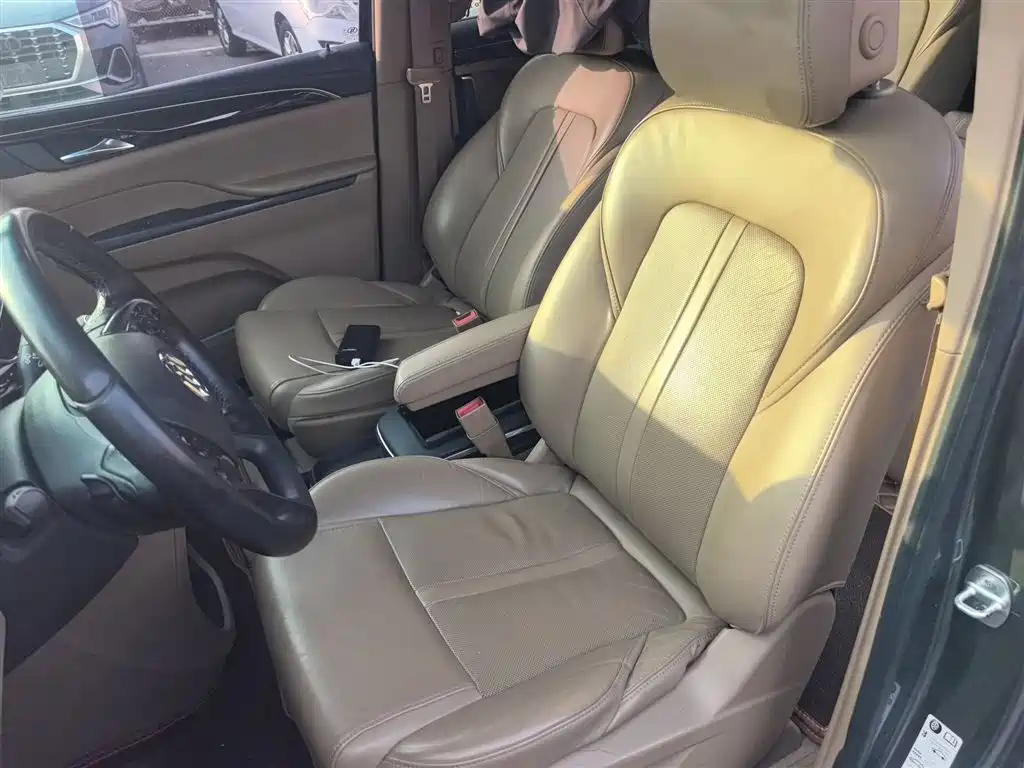 Buick GL8 2018 ES 28T Luxury Type China VI фото 15