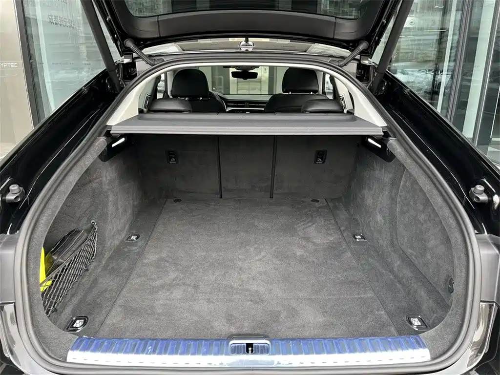 Audi A7 2024 2023 Model 45 TFSI Premium Selection Edition