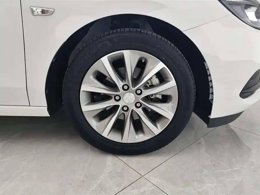Buick GL6 2021 323T Mild Hybrid Connected Luxury фото 6