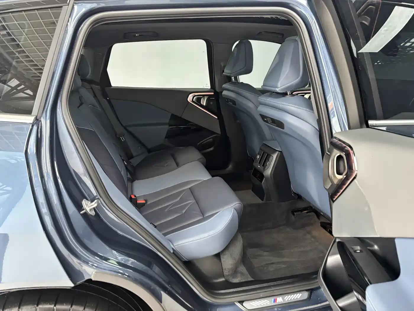 BMW X3 2026 2025 xDrive30L Premium M Sport Package