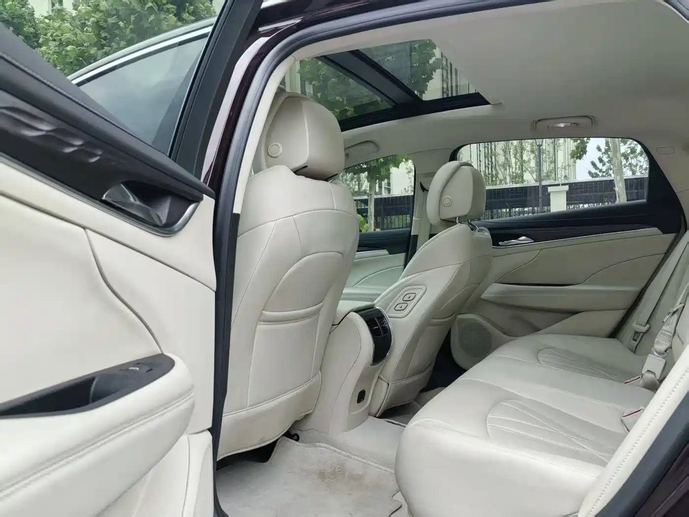 Buick LaCrosse 2022 Avenir First Edition фото 5