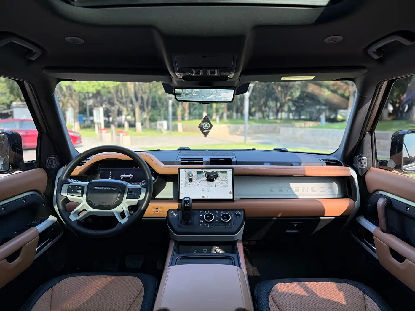 Land Rover Defender 2024 110 3.0T P400 X-DYNAMIC HSE фото 7