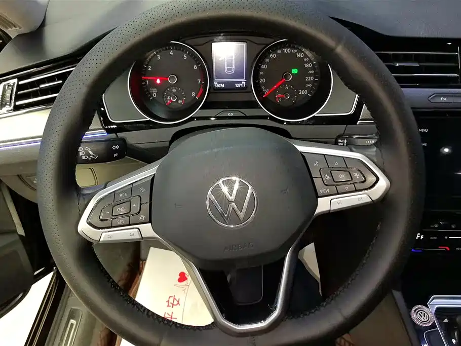 Volkswagen Magotan 2020 330TSI DSG Leading фото 15