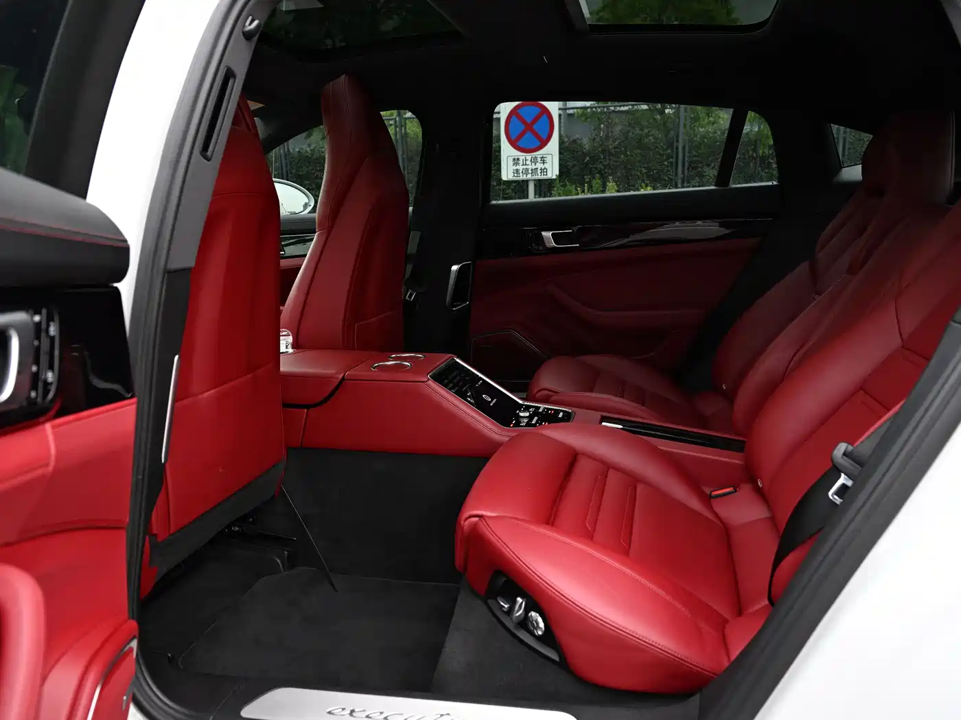 Porsche Panamera 2021 Panamera Executive Long Wheelbase 2.9T фото 5