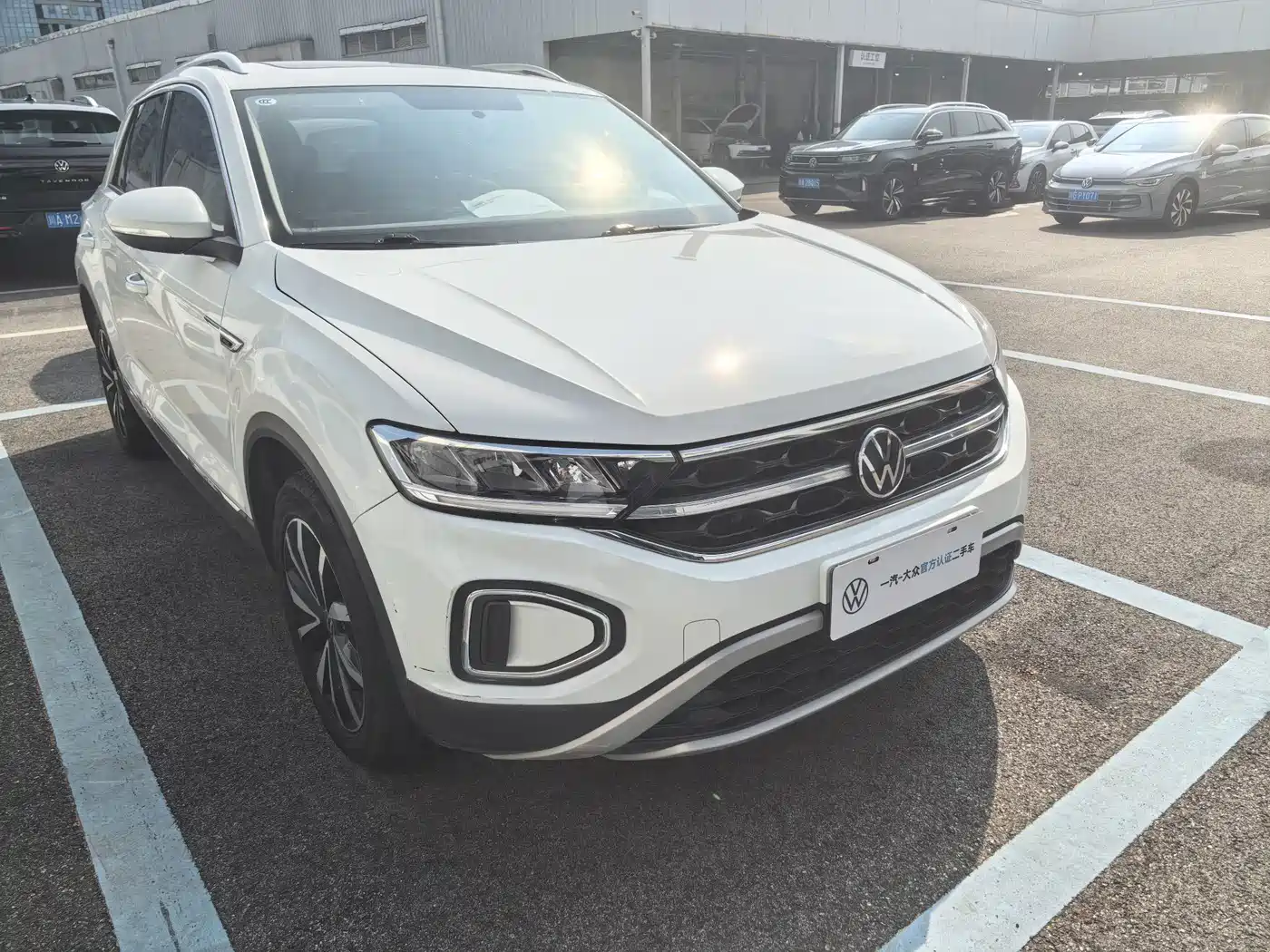 Фото 11 - Volkswagen T-ROC