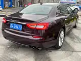 Photo 7 - Maserati Quattroporte