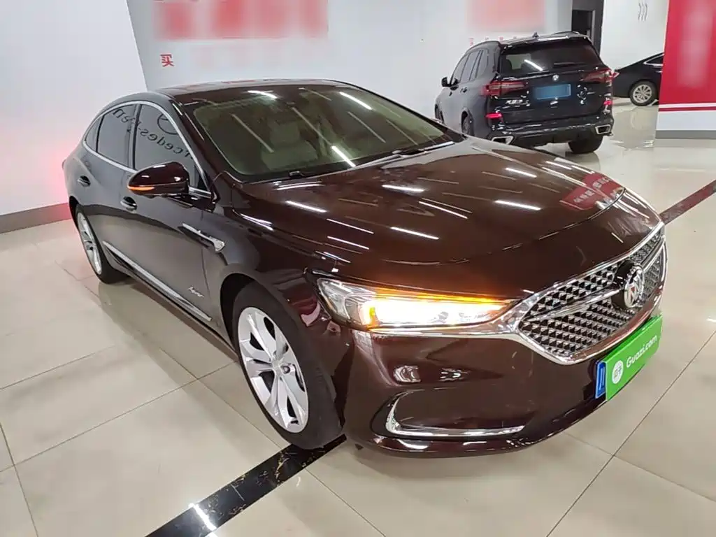 BUICK LACROSSE