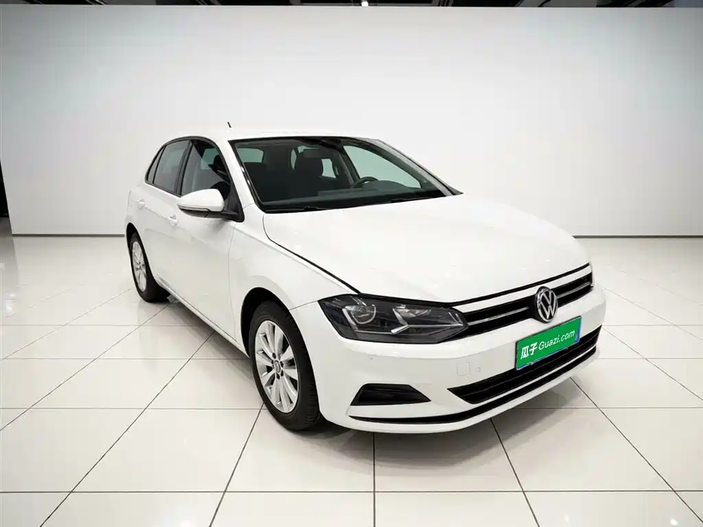 Volkswagen Polo 2023 Facelift Plus 1.5L Auto Joyful Living Edition фото 4