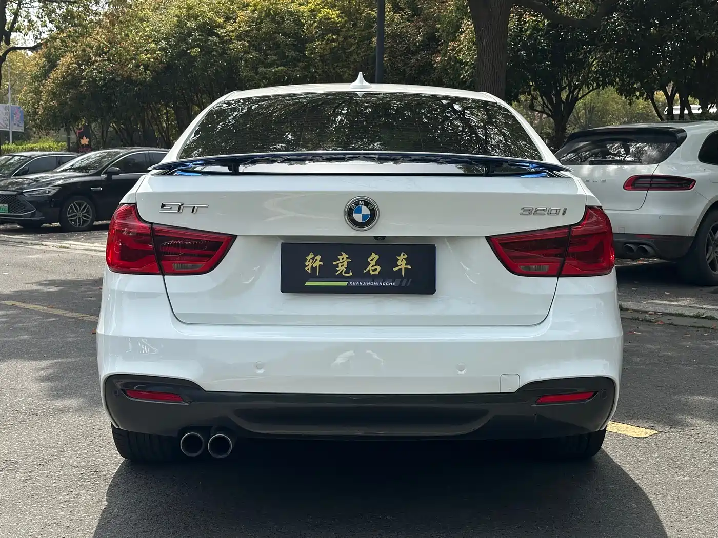 BMW 3 Series GT 2019 320i M Sport Model фото 20