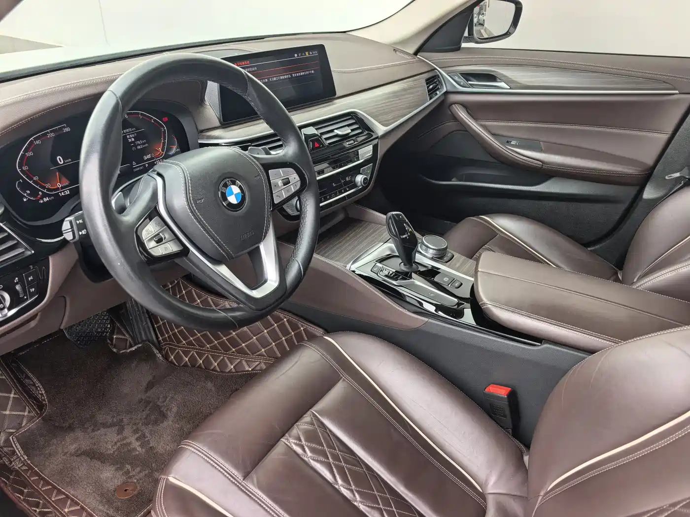 BMW 5 Series 2020 530Li Leading Luxury Package фото 4