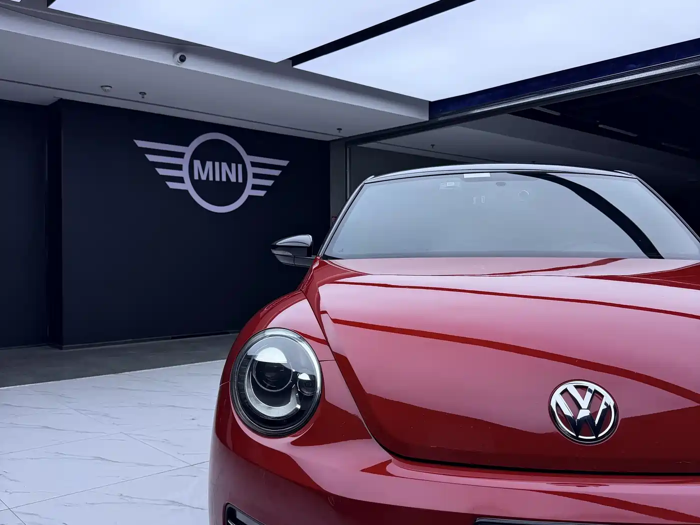 Volkswagen Beetle 2014 1.4TSI Fashion Edition фото 10