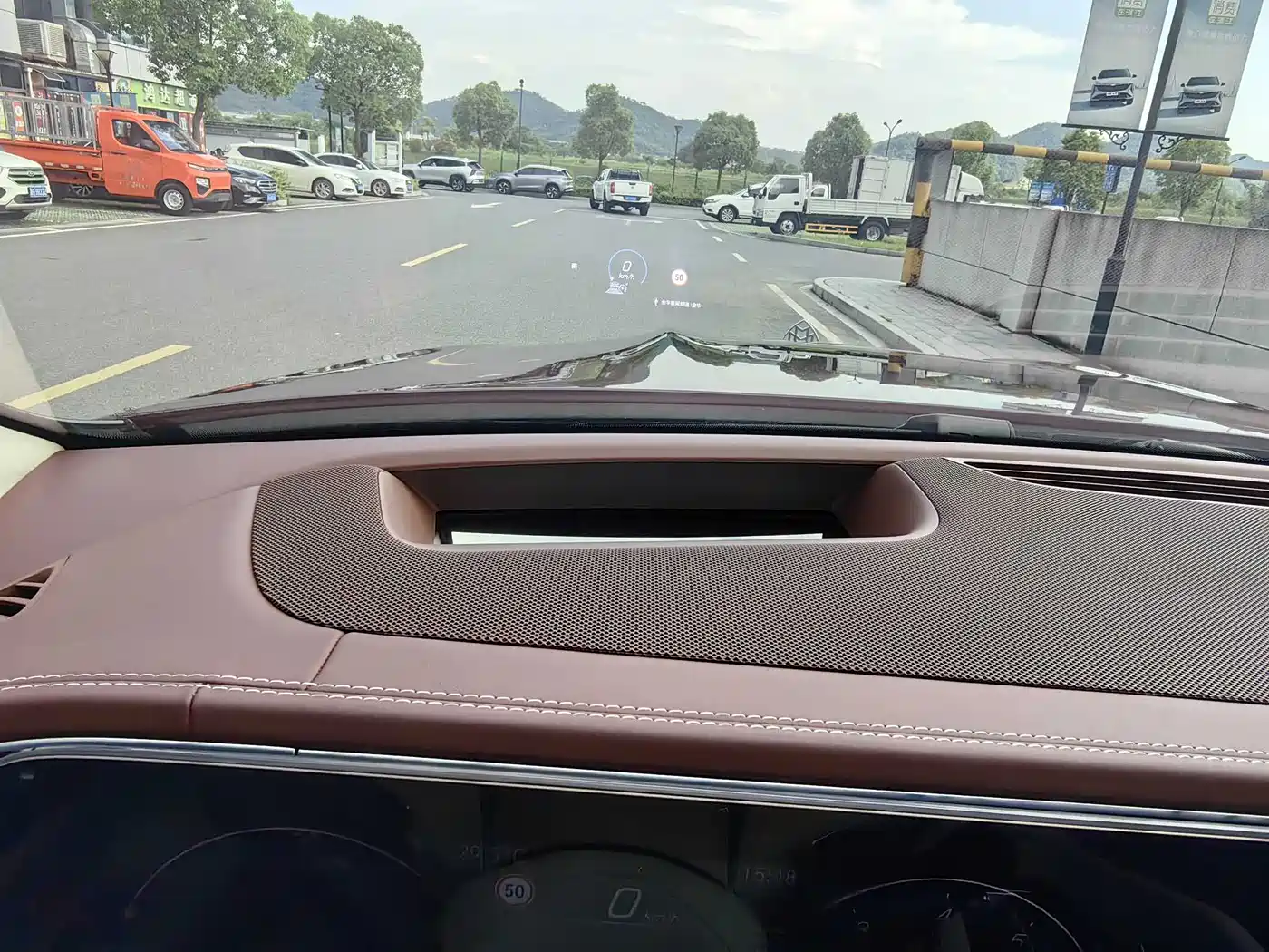 Mercedes-Benz Maybach GLS 2021 GLS 480 4MATIC фото 17