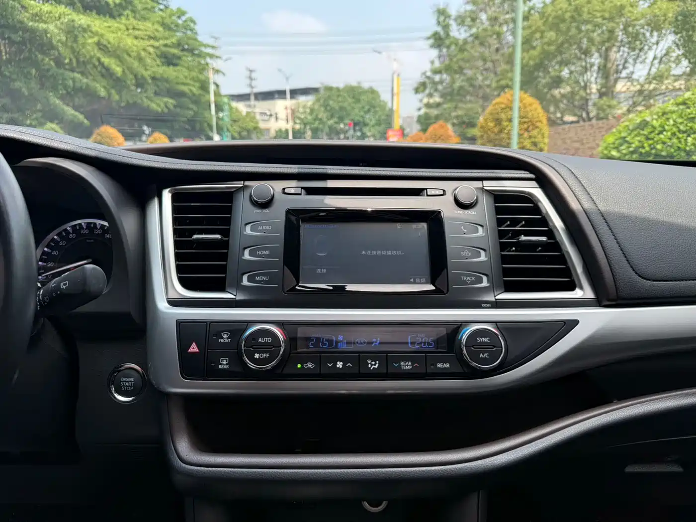Toyota Highlander 2015 2.0T AWD Luxury Edition 7-seater фото 15