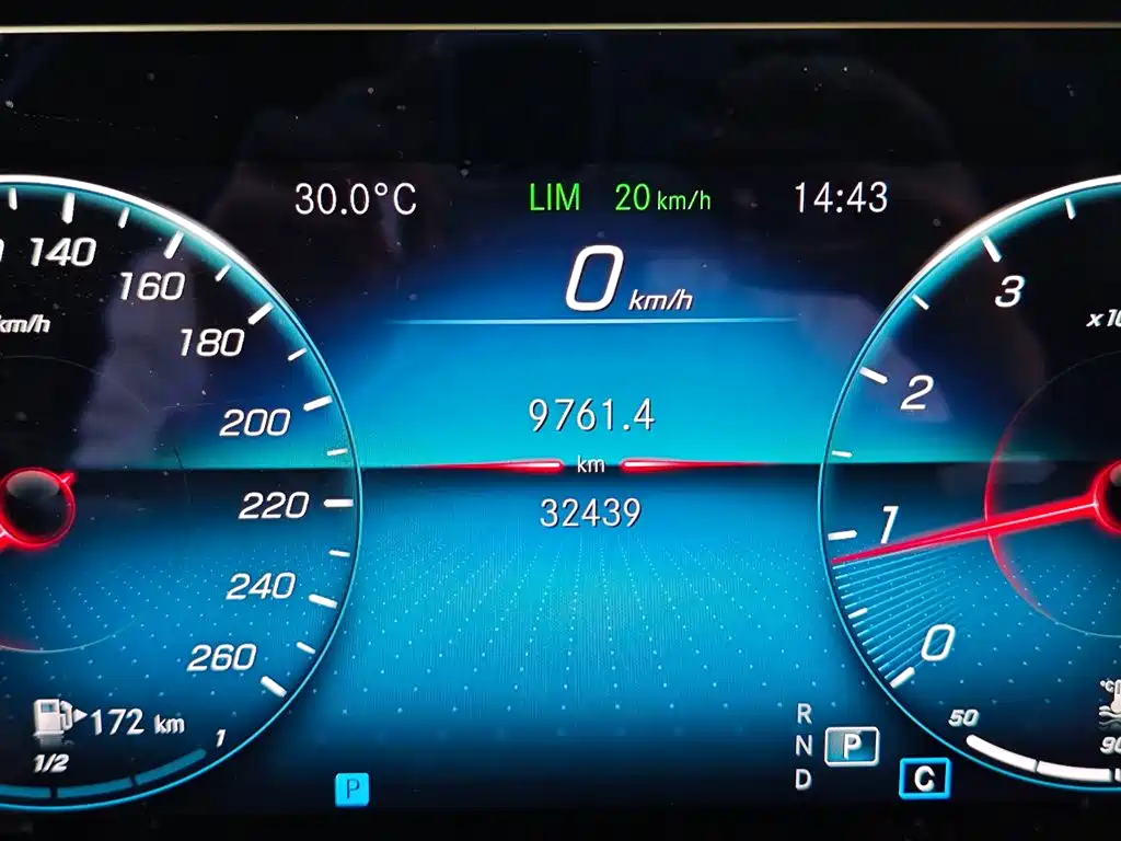 Mercedes-Benz E-Class 2021 Facelift E 300 L Luxury фото 8