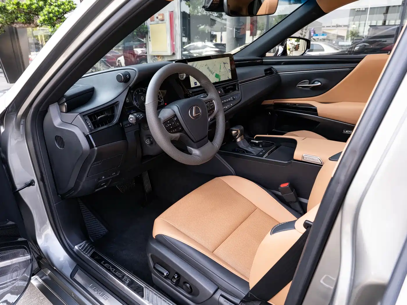 LEXUS ES