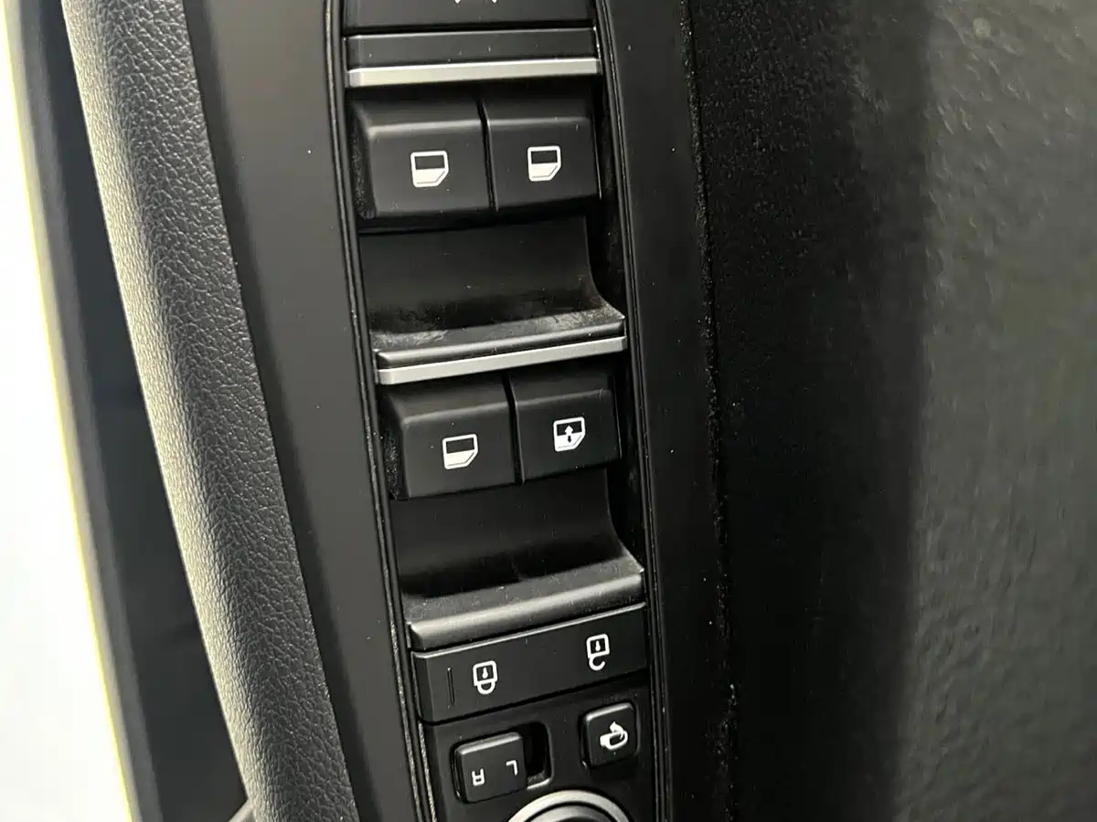 Kia K3 2024 2024 1.5L CVT Comfort Premium Edition